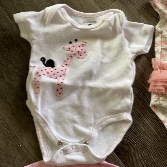 10 baby girl jumper tops 0-3 - Picture 3 of 10